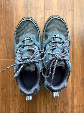L.L. Bean Teal Blue Hiking Sneakers Trail Model 4 ladies size 8.5